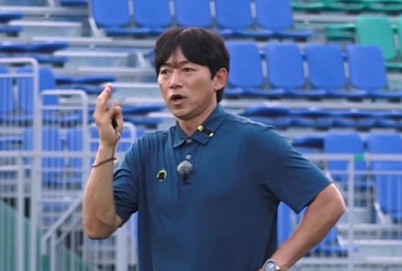 Anh là mắt xích quan trọng của đội tuyển Hàn Quốc tại World Cup 2002 và các giải đấu châu Á khác